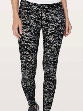 Lululemon Wunder Under Hi-Rise Tight 28" Liquid Platinum Alpine White Size 10